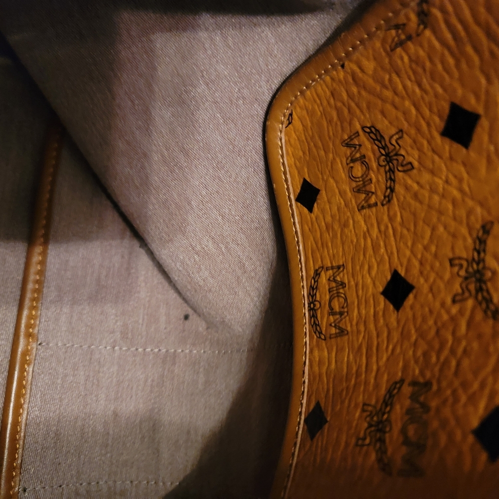 Authentic MCM large tote - Picture 12 of 12